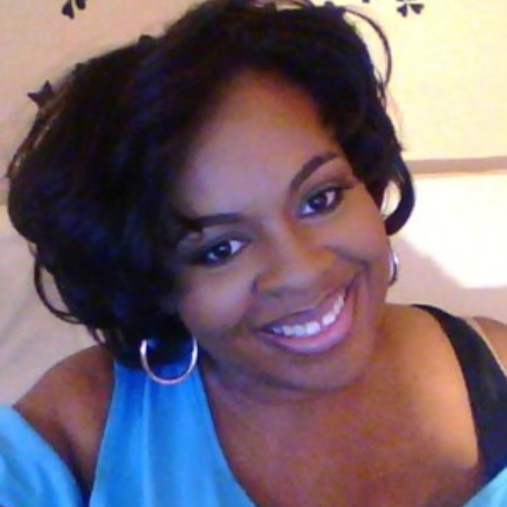 Meet your Posher, Tonya